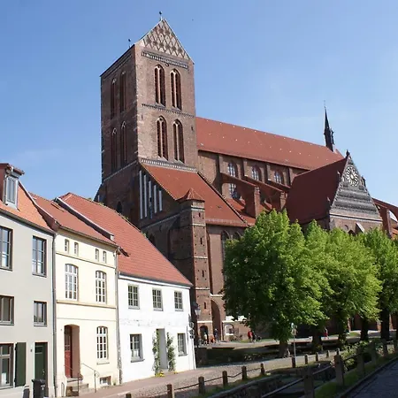 St-nikolai-suite Mit Terrasse - Abc241 By Abcwismar