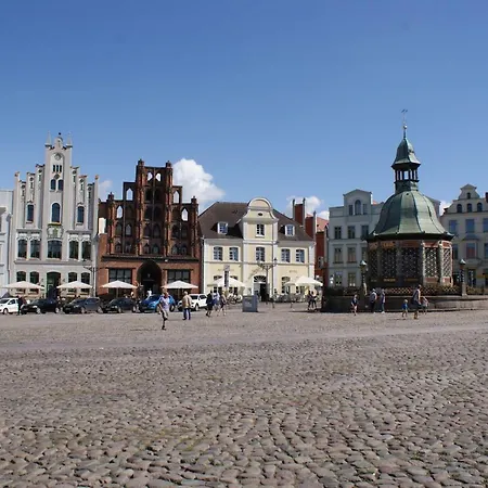 St-nikolai-suite Mit Terrasse - Abc241 By Abcwismar Apartmán